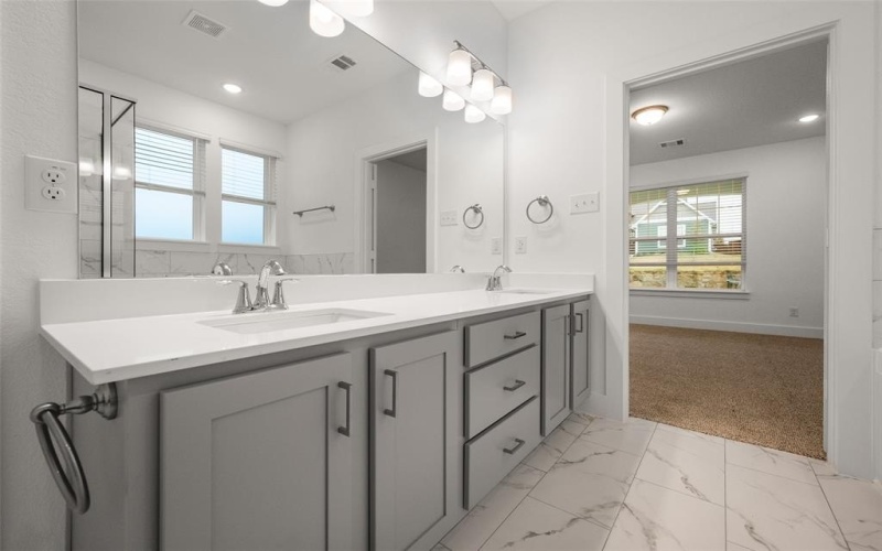 10851 Eva Mae Boulevard, Grand Prairie, TX 76065, 3 Habitaciones Habitaciones , ,2 BañosBaños,Residential,En Venta,10851 Eva Mae Boulevard,20732324