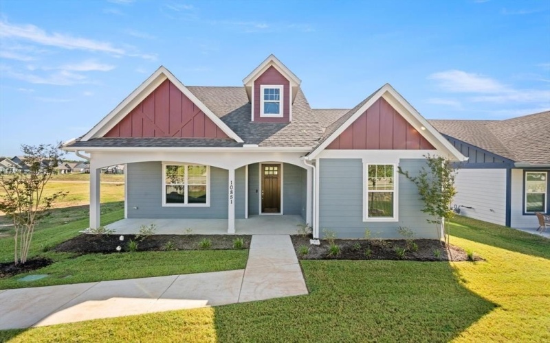 10851 Eva Mae Boulevard, Grand Prairie, TX 76065, 3 Habitaciones Habitaciones , ,2 BañosBaños,Residential,En Venta,10851 Eva Mae Boulevard,20732324