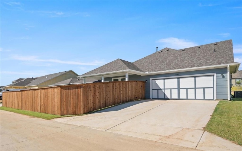 10851 Eva Mae Boulevard, Grand Prairie, TX 76065, 3 Habitaciones Habitaciones , ,2 BañosBaños,Residential,En Venta,10851 Eva Mae Boulevard,20732324