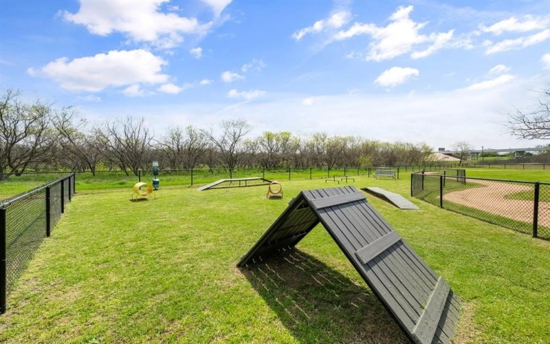 10851 Eva Mae Boulevard, Grand Prairie, TX 76065, 3 Habitaciones Habitaciones , ,2 BañosBaños,Residential,En Venta,10851 Eva Mae Boulevard,20732324