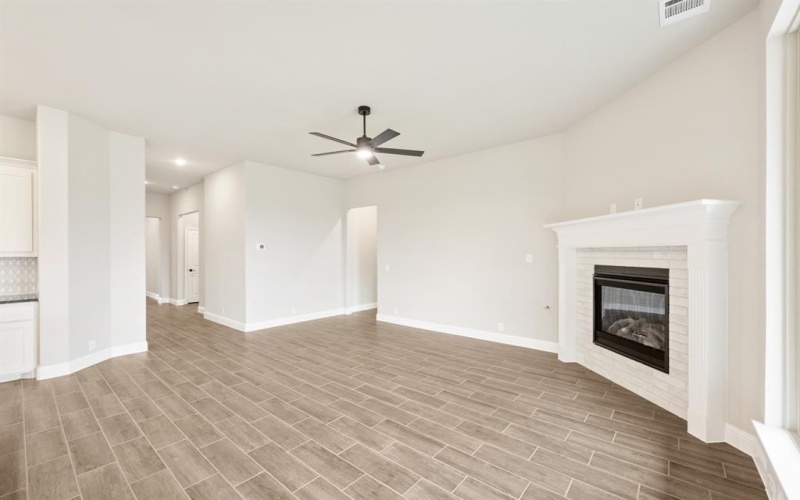 1305 Wrenwood Court, Red Oak, TX 75154, 3 Habitaciones Habitaciones , ,2 BañosBaños,Residential,En Venta,1305 Wrenwood Court,20732637