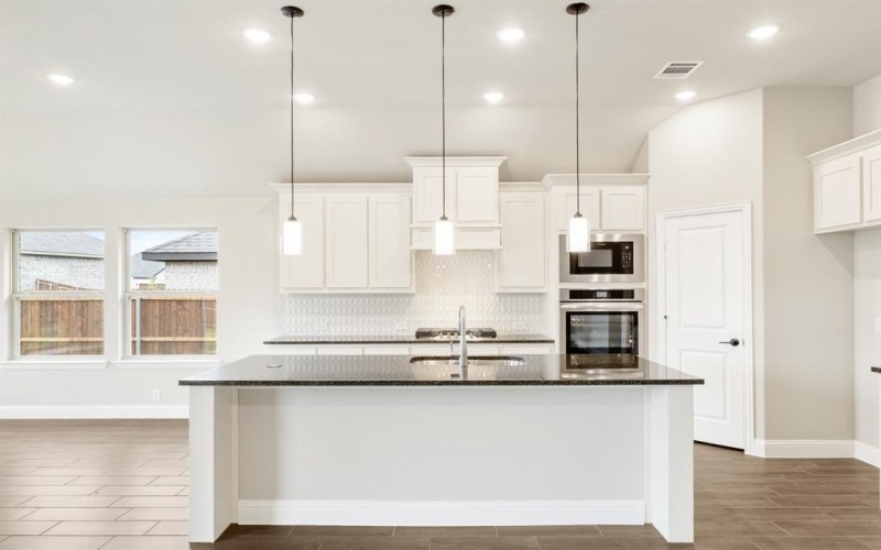 1305 Wrenwood Court, Red Oak, TX 75154, 3 Habitaciones Habitaciones , ,2 BañosBaños,Residential,En Venta,1305 Wrenwood Court,20732637