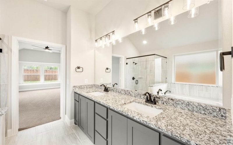 1305 Wrenwood Court, Red Oak, TX 75154, 3 Habitaciones Habitaciones , ,2 BañosBaños,Residential,En Venta,1305 Wrenwood Court,20732637