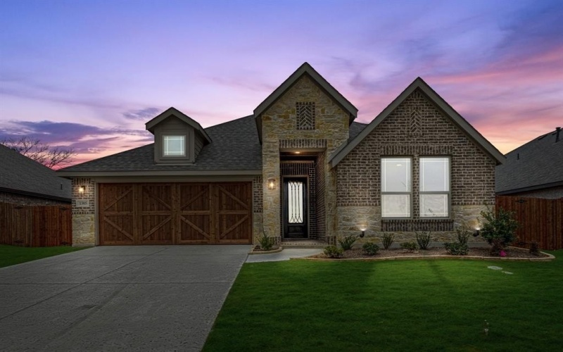 1305 Wrenwood Court, Red Oak, TX 75154, 3 Habitaciones Habitaciones , ,2 BañosBaños,Residential,En Venta,1305 Wrenwood Court,20732637