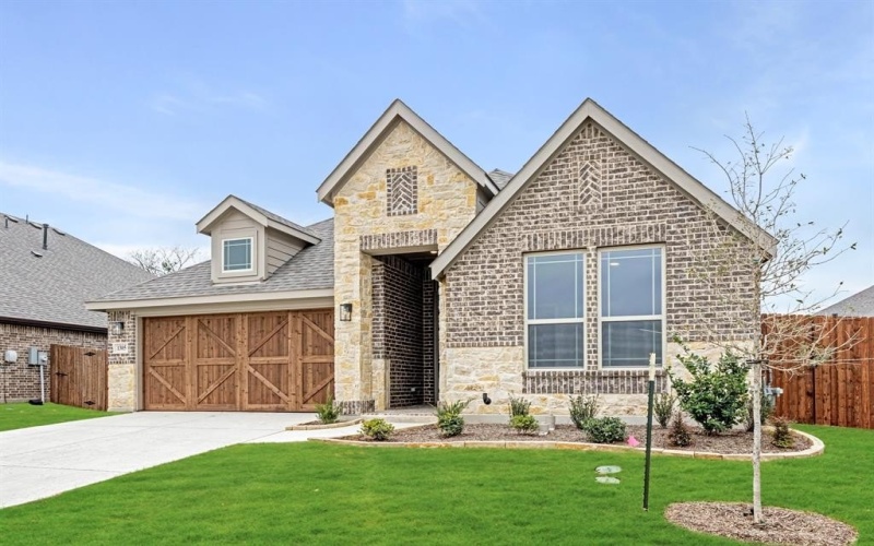 1305 Wrenwood Court, Red Oak, TX 75154, 3 Habitaciones Habitaciones , ,2 BañosBaños,Residential,En Venta,1305 Wrenwood Court,20732637
