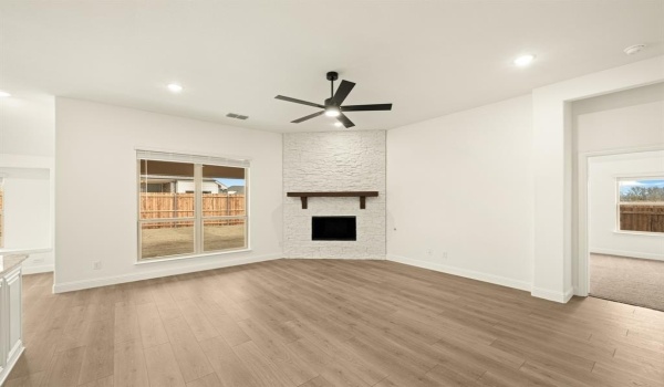 920 Greenleaf Court, Anna, TX 75409, 4 Bedrooms Bedrooms, ,3 BathroomsBathrooms,Residential,For Sale,920 Greenleaf Court,20732762